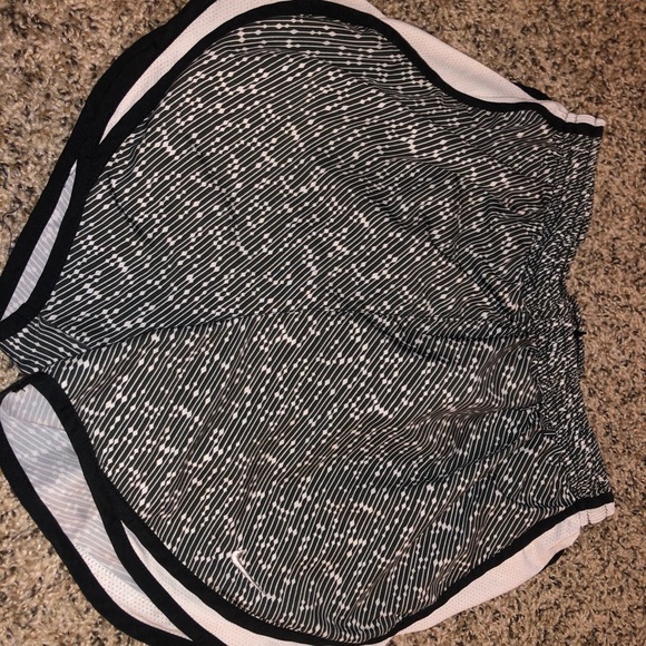 Nike shorts - Picture 1 of 1